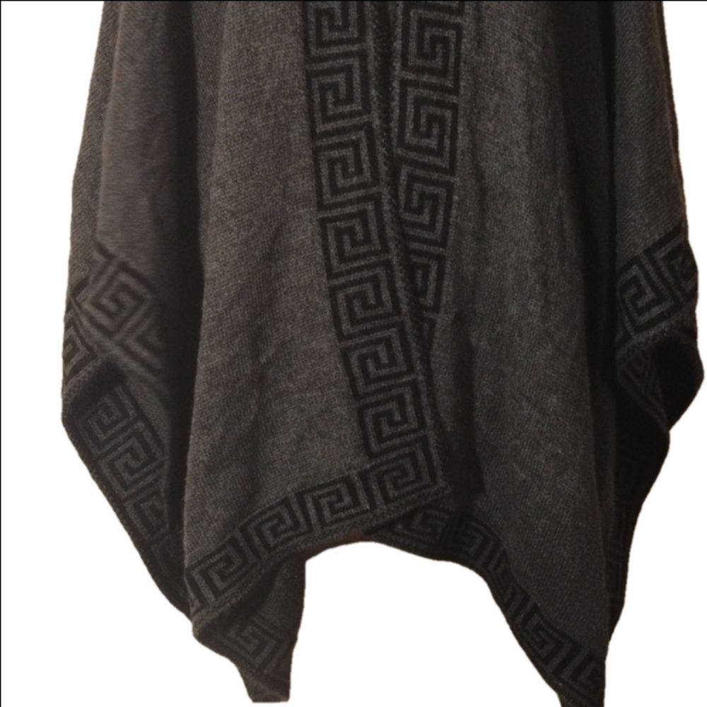 Beautiful grey/ black hooded cape/ shawl.No brand , no tags, unsure of size. - Picture 3 of 9